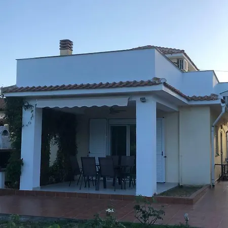Anna House Palouri