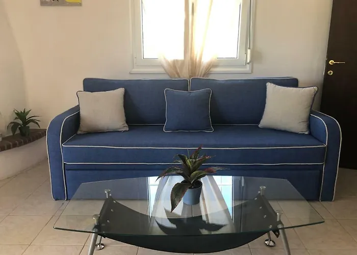 Holiday home Anna House Palouri